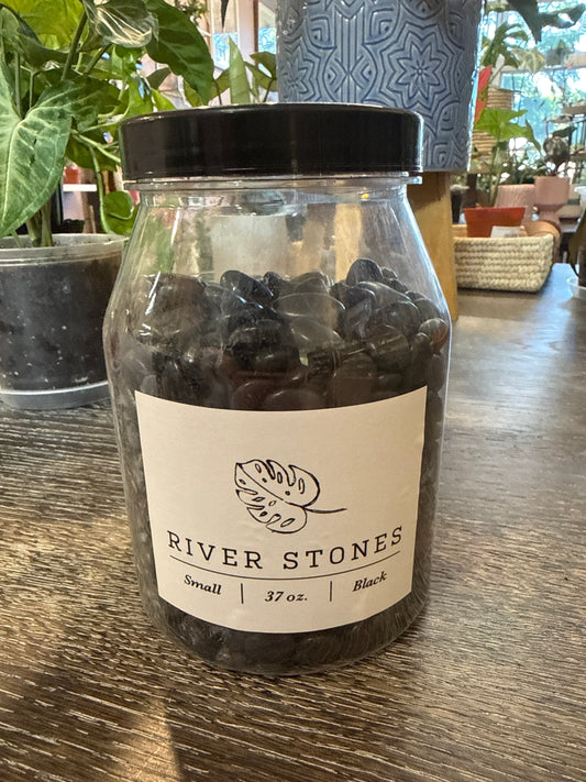 River Stones small grey 37oz