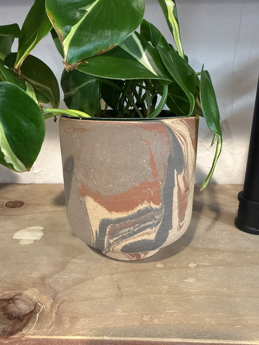 Tedros Pot 4” x 4.75”