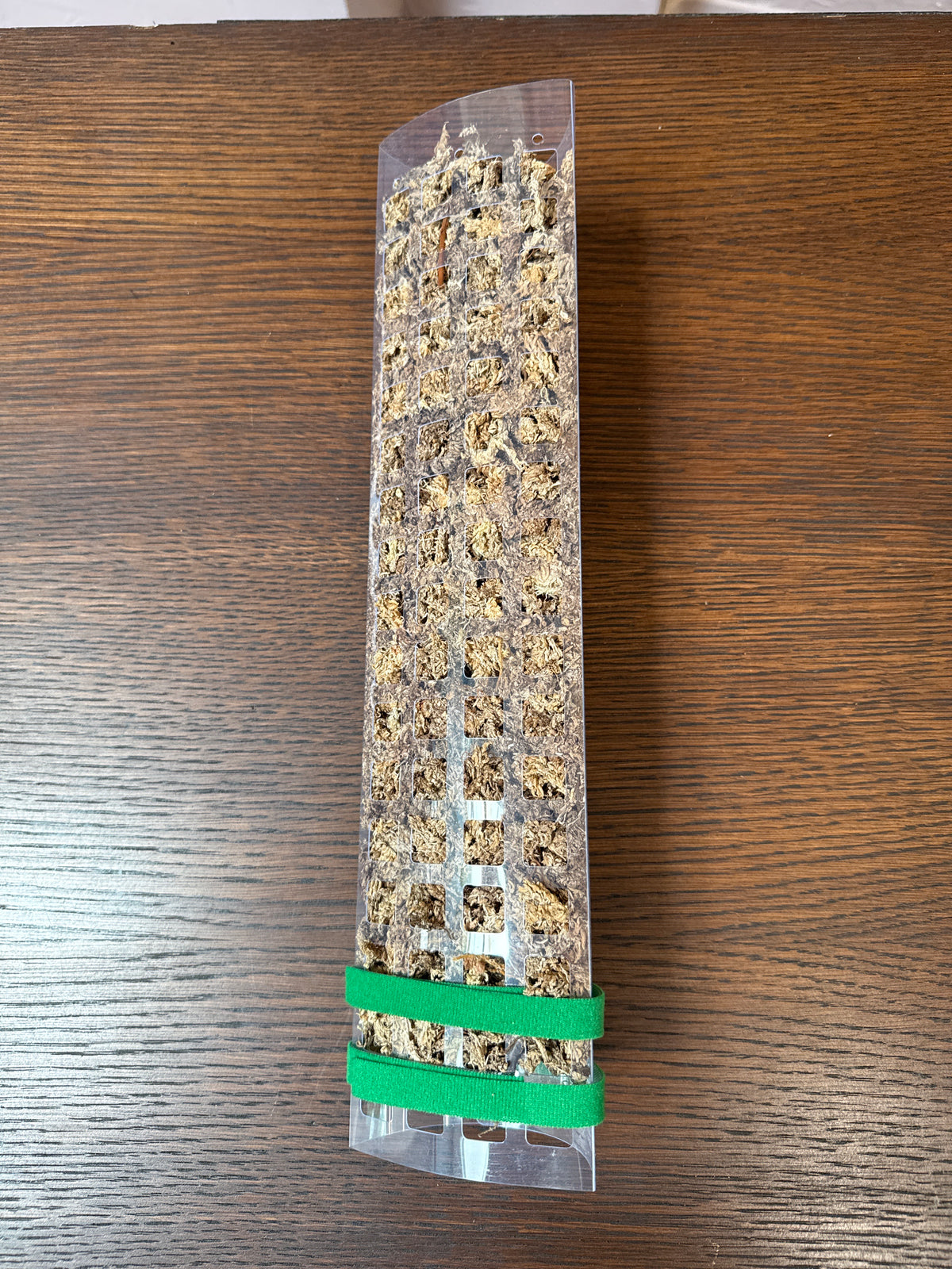 Moss poll 15” filled w/ sphagnum moss